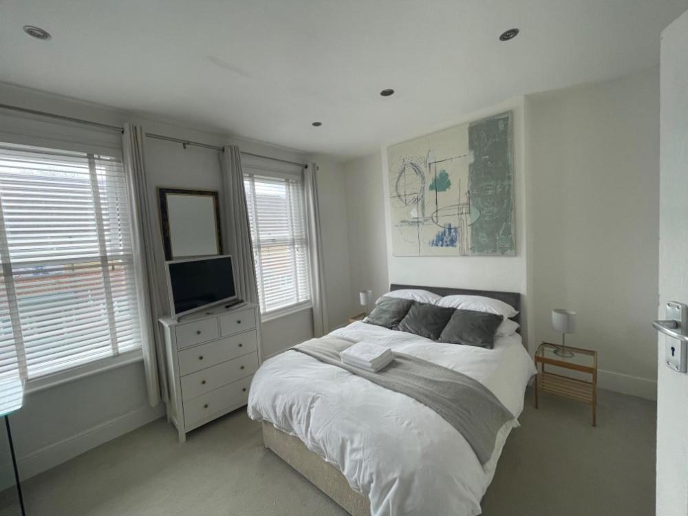 Smart London Townhouse Hotel Стая снимка
